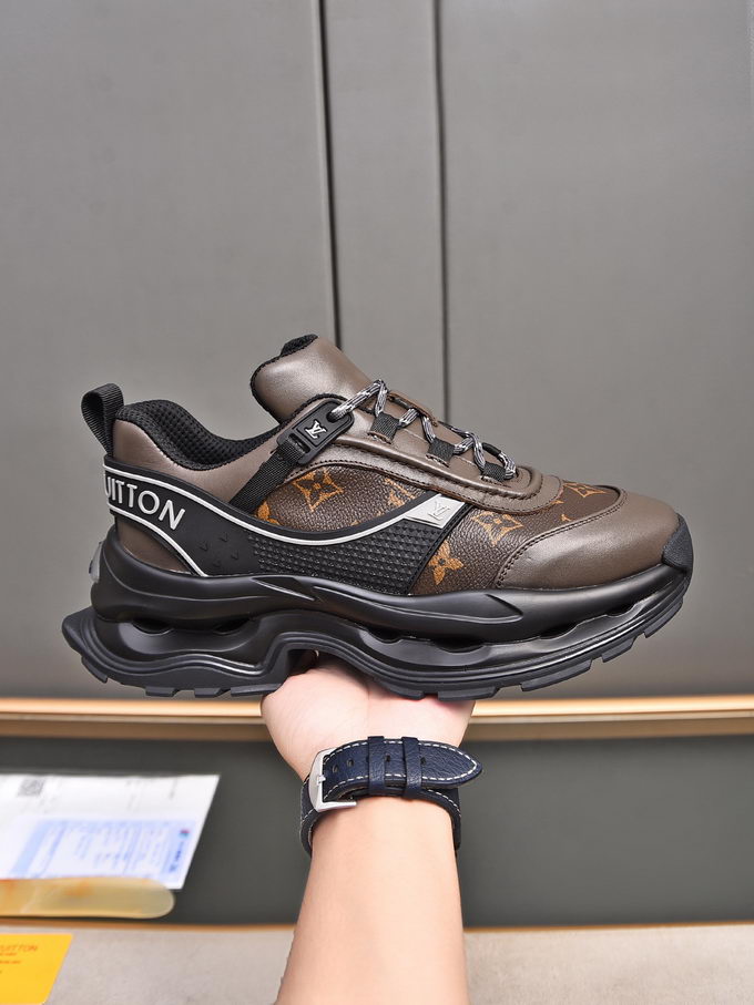 Louis Vuitton Sneakers Mens ID:20250217-67